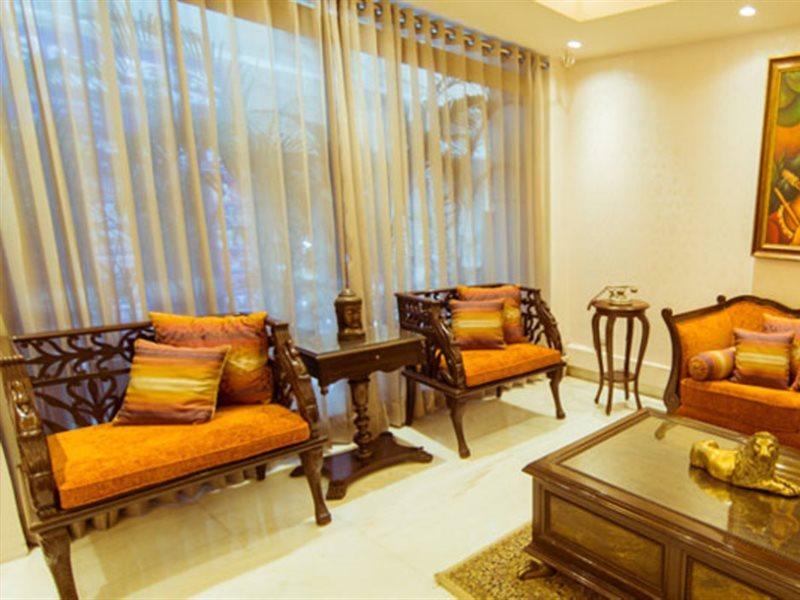 Clark International Otel Delhi  Dış mekan fotoğraf