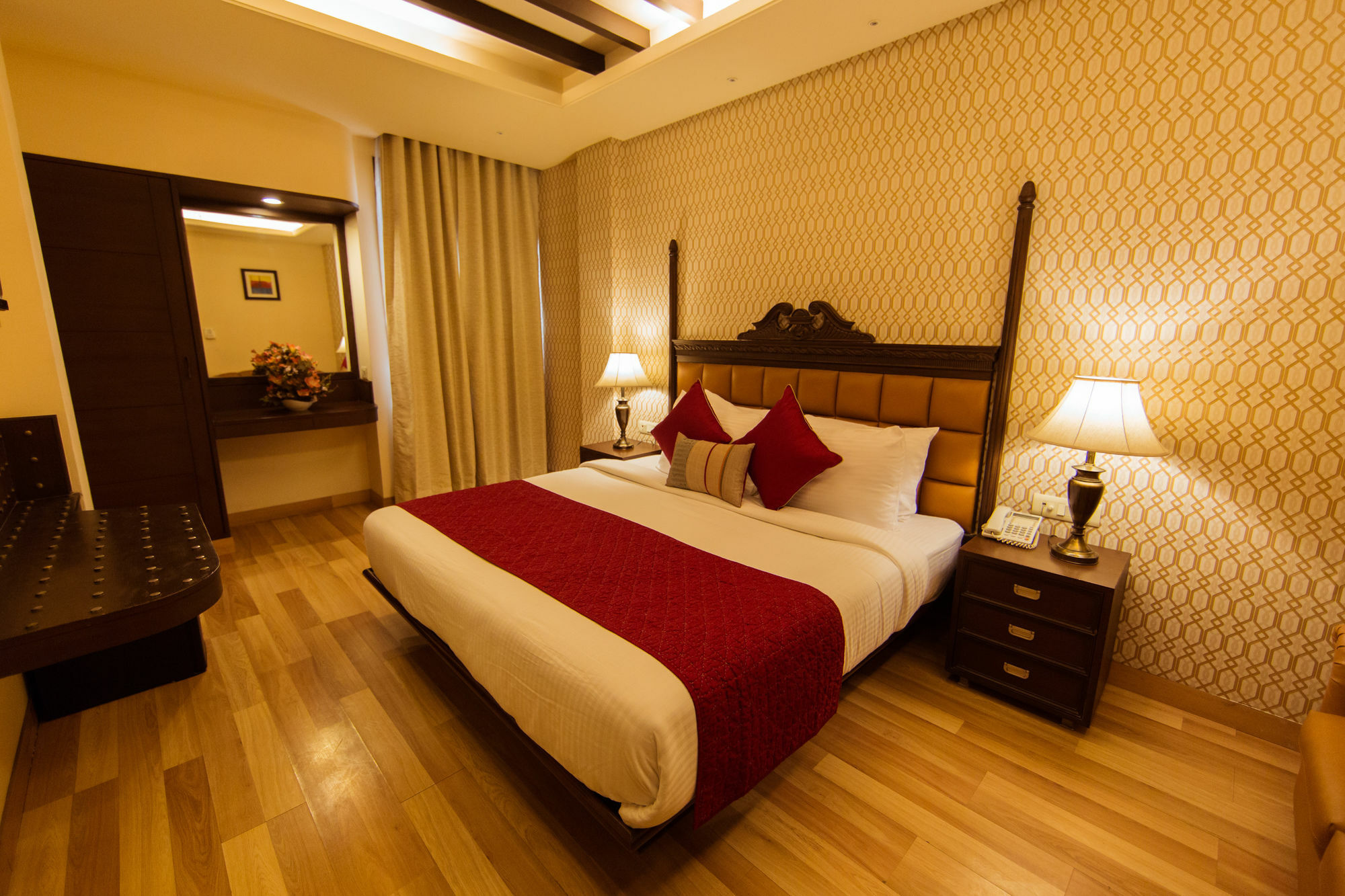 Clark International Otel Delhi  Dış mekan fotoğraf