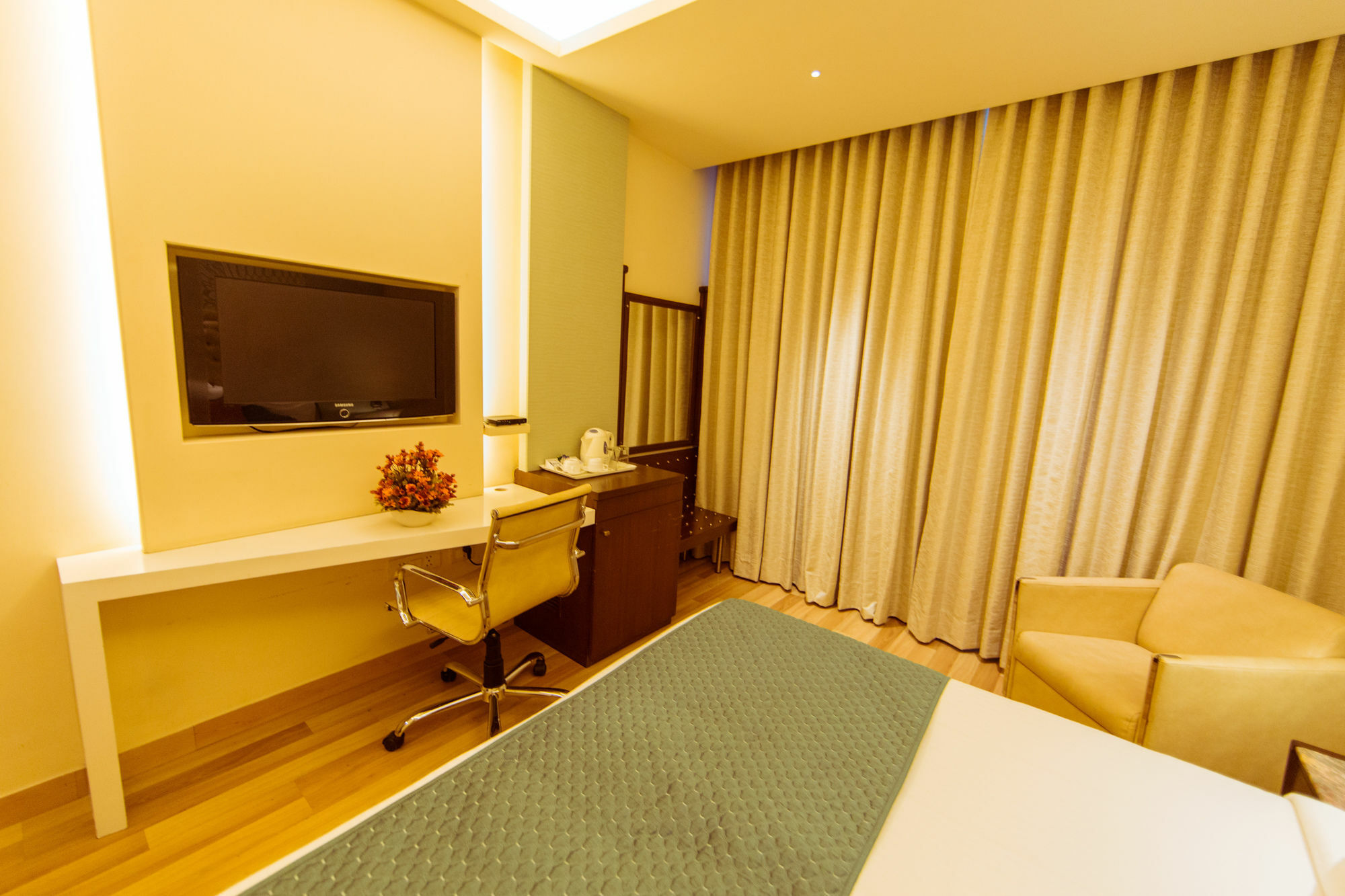 Clark International Otel Delhi  Dış mekan fotoğraf